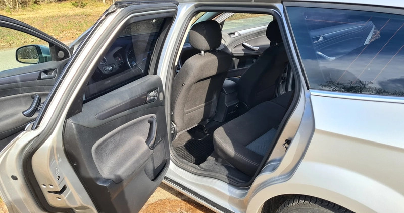 Ford Mondeo cena 23400 przebieg: 291258, rok produkcji 2012 z Kartuzy małe 301